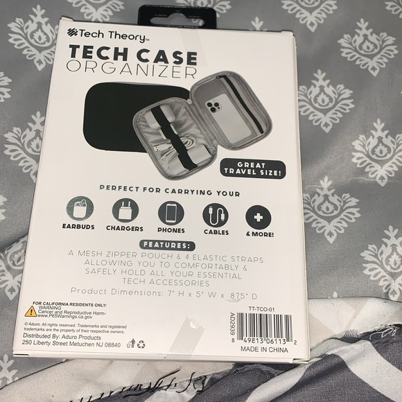 NWT Tech Case Organizer - Picture 2 of 2